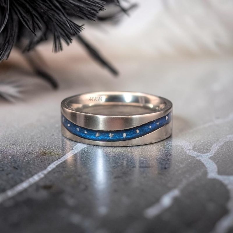 Wave of Memories Memorial Ring (Titanium)