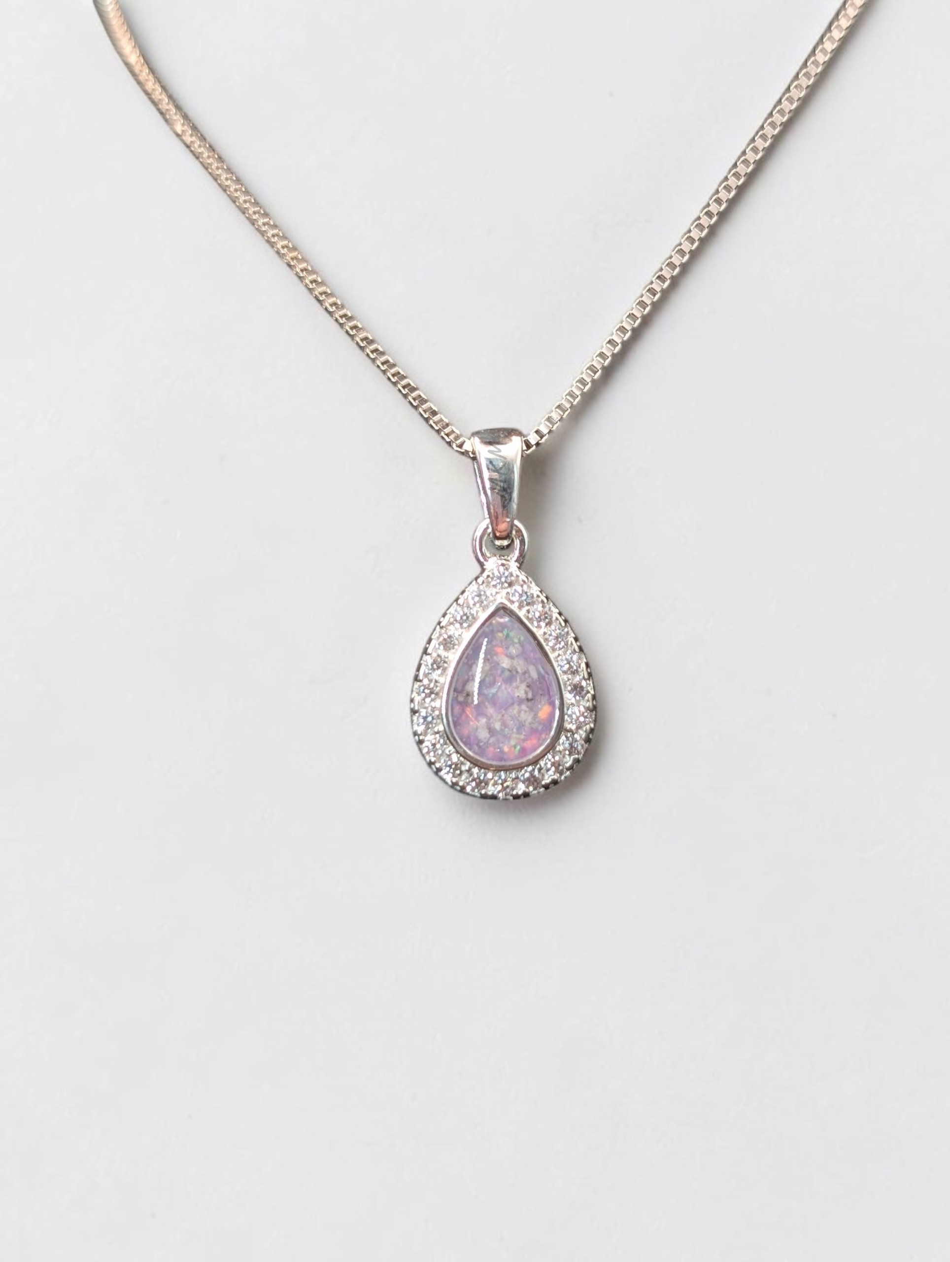 Tearstone memorial pendant - Image 3