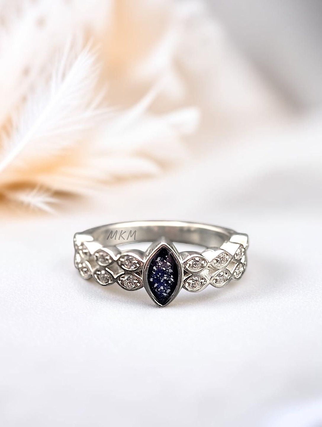 Eternal Leaf Memorial Ring
