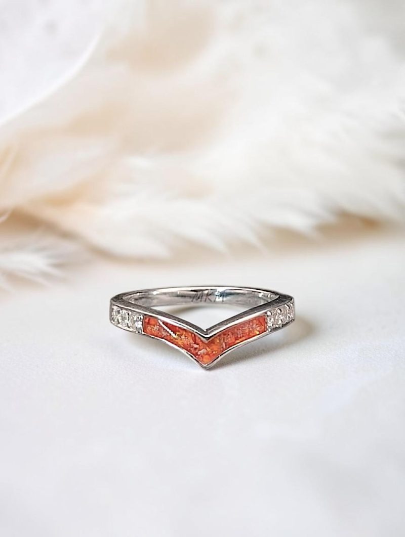 Sparkling Wishbone Memorial Ring